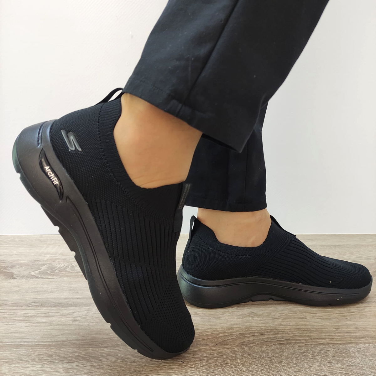 PANTOFI SPORT BARBATI SKECHERS 216118 BBK NEGRI - imagine 6