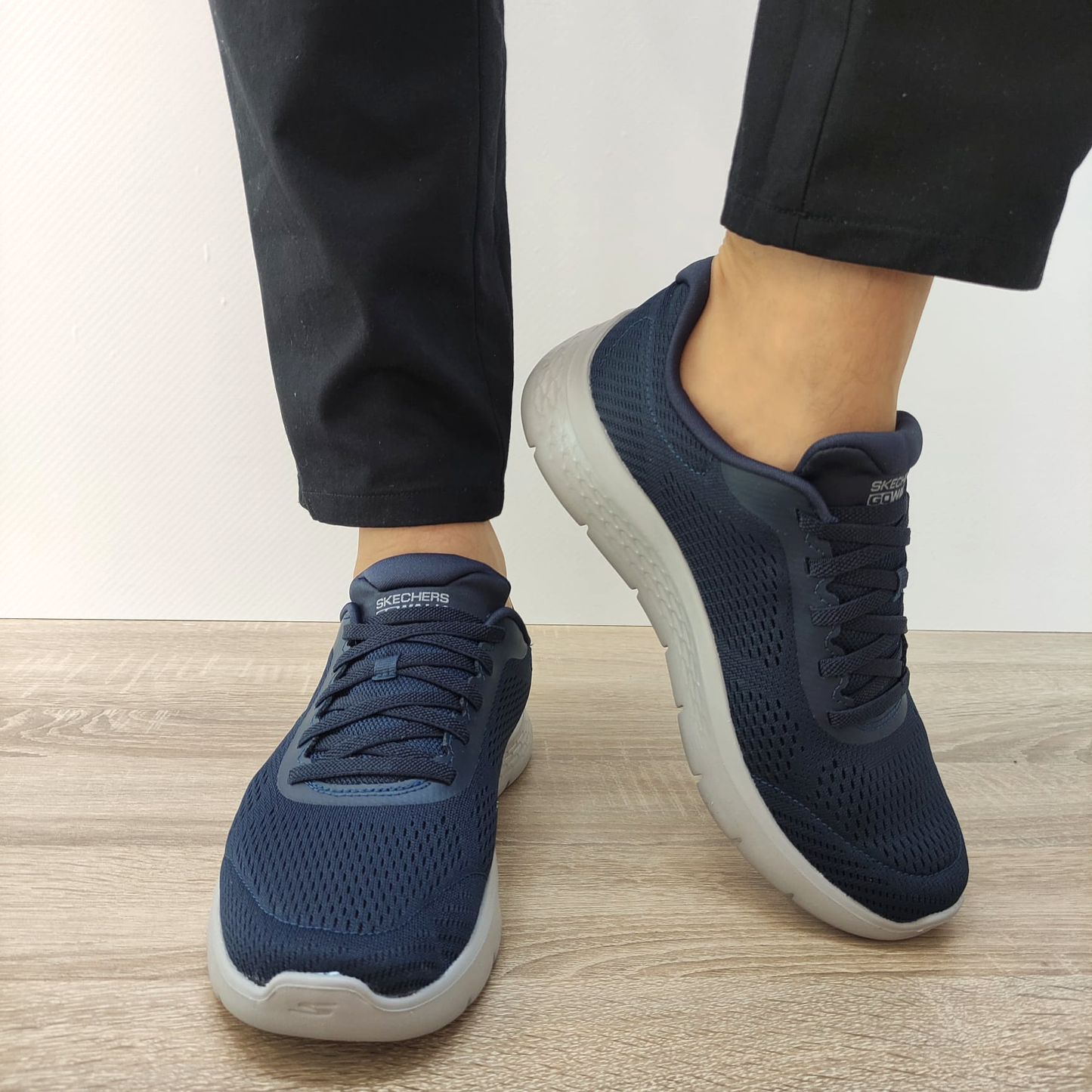 PANTOFI SPORT BARBATI SKECHERS 216486 NVGY