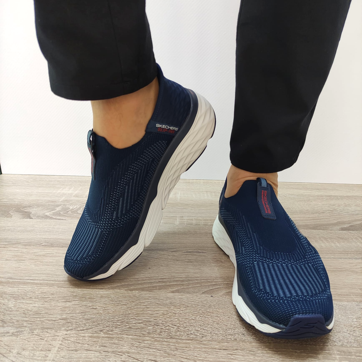 PANTOFI SPORT BARBATI SKECHERS 220389 NVY - imagine 6