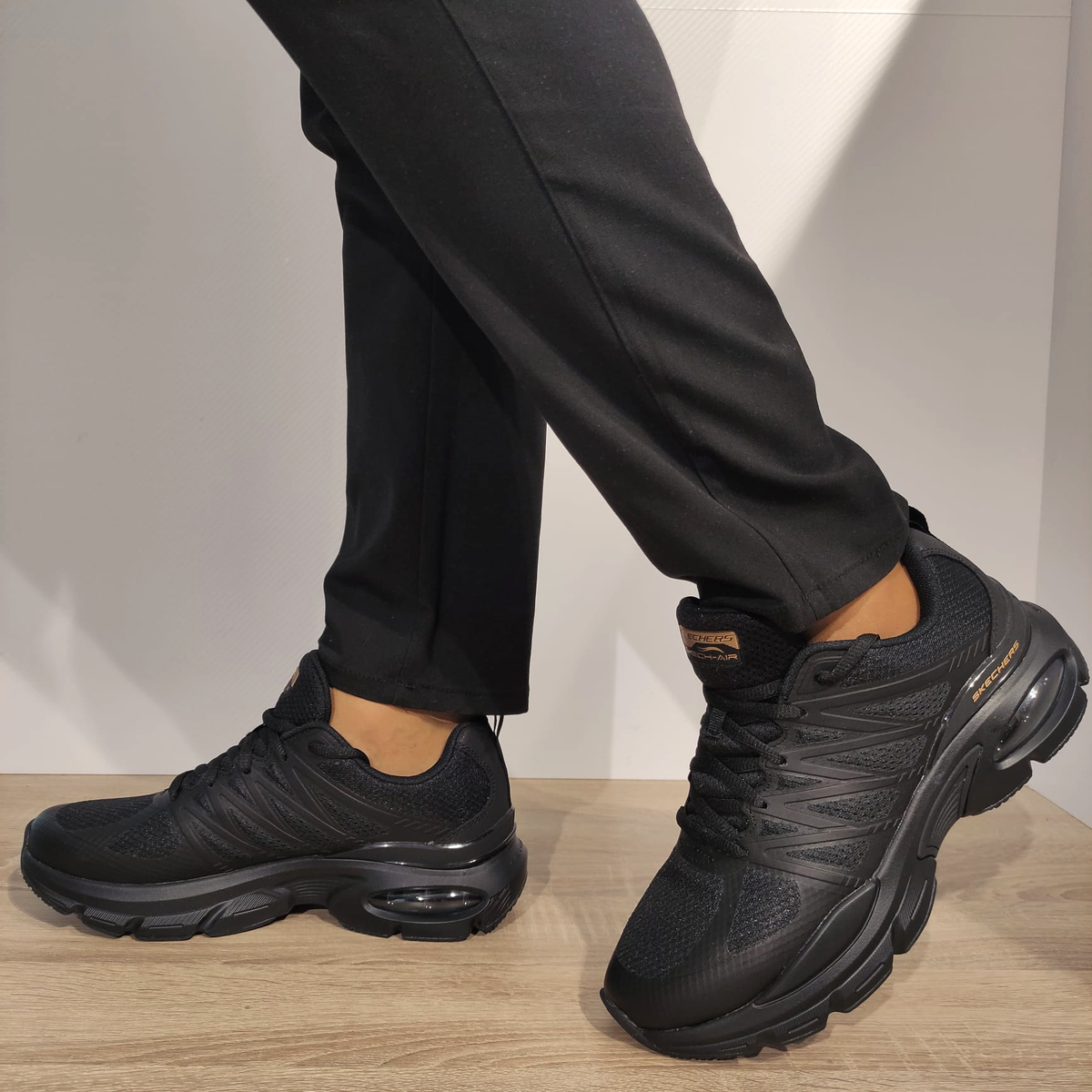 PANTOFI SPORT BARBATI SKECHERS 232657 BBK - imagine 2