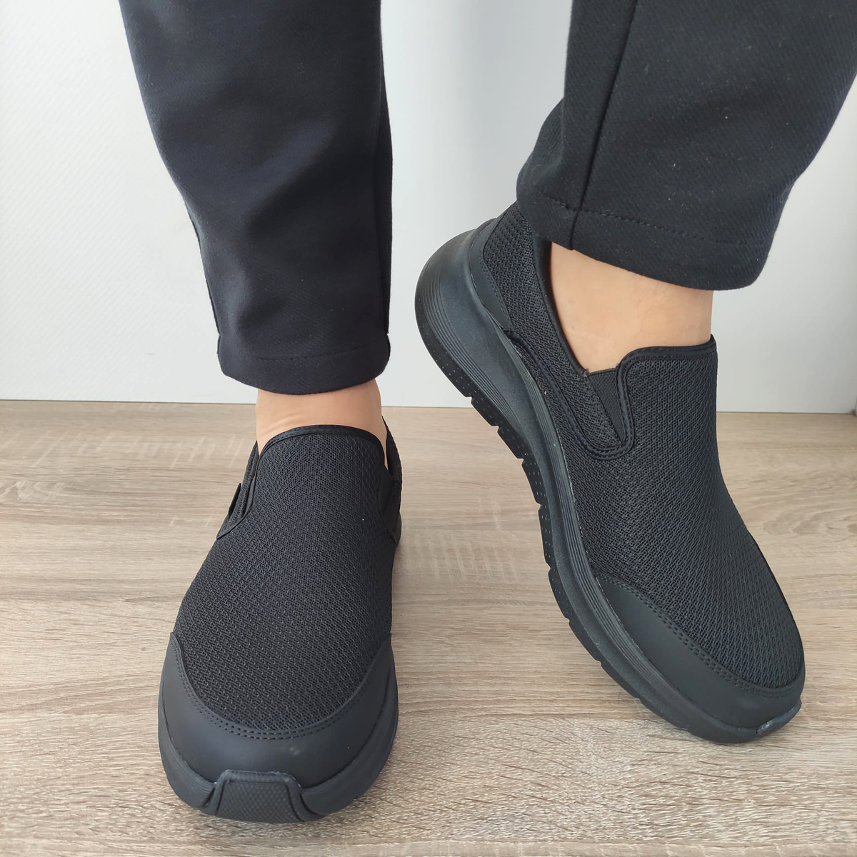 PANTOFI SPORT BARBATI SKECHERS 232706 BBK - imagine 5
