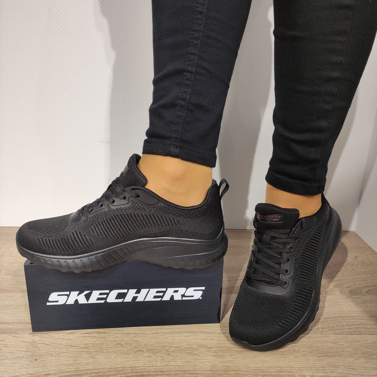 PANTOFI SPORT DAMA SKECHERS 117209 BBK - imagine 3