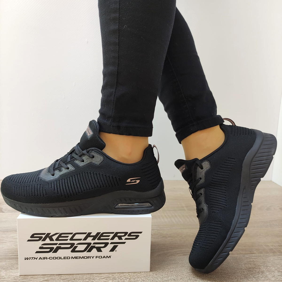 PANTOFI SPORT DAMA SKECHERS 117378 BBK - imagine 2