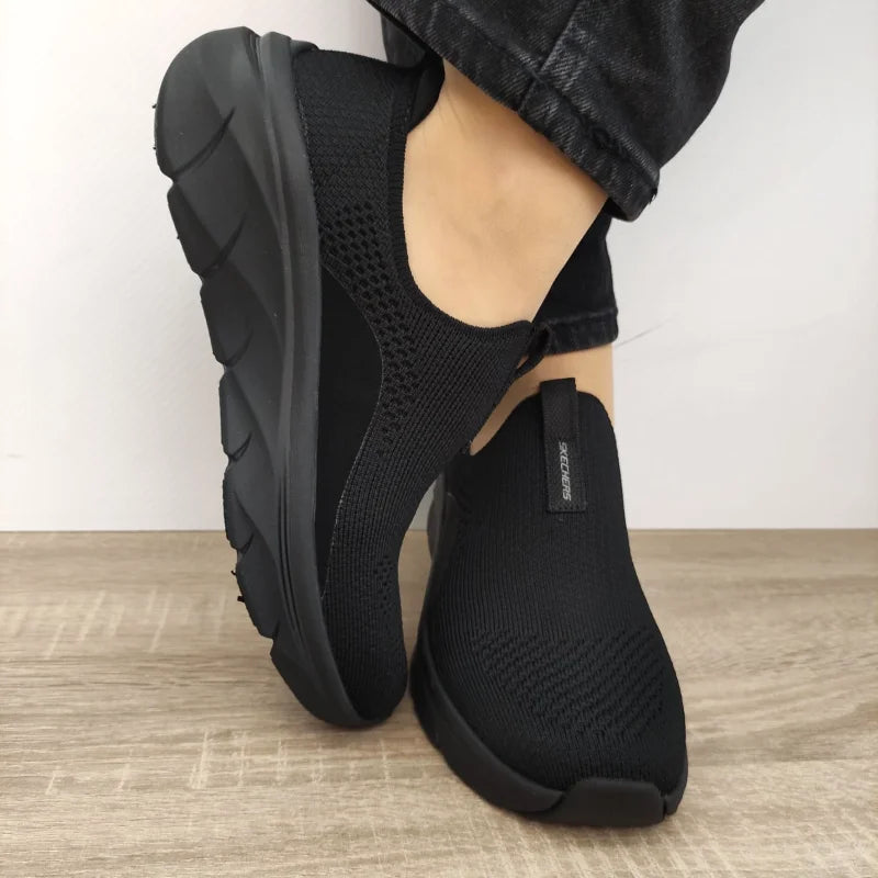 PANTOFI SPORT DAMA SKECHERS 150092 BBK