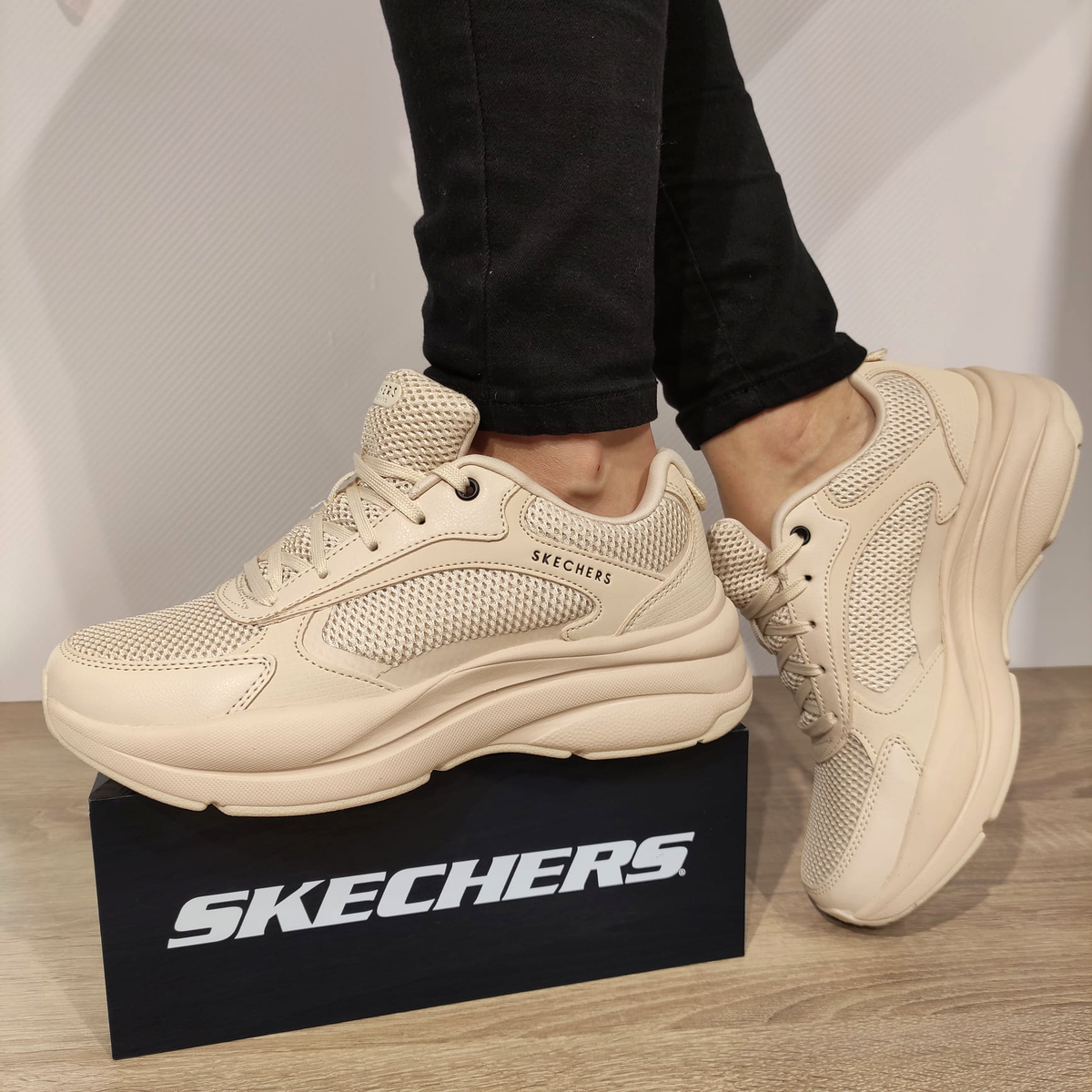 PANTOFI SPORT DAMA SKECHERS 177402 SAND BEJ - imagine 2