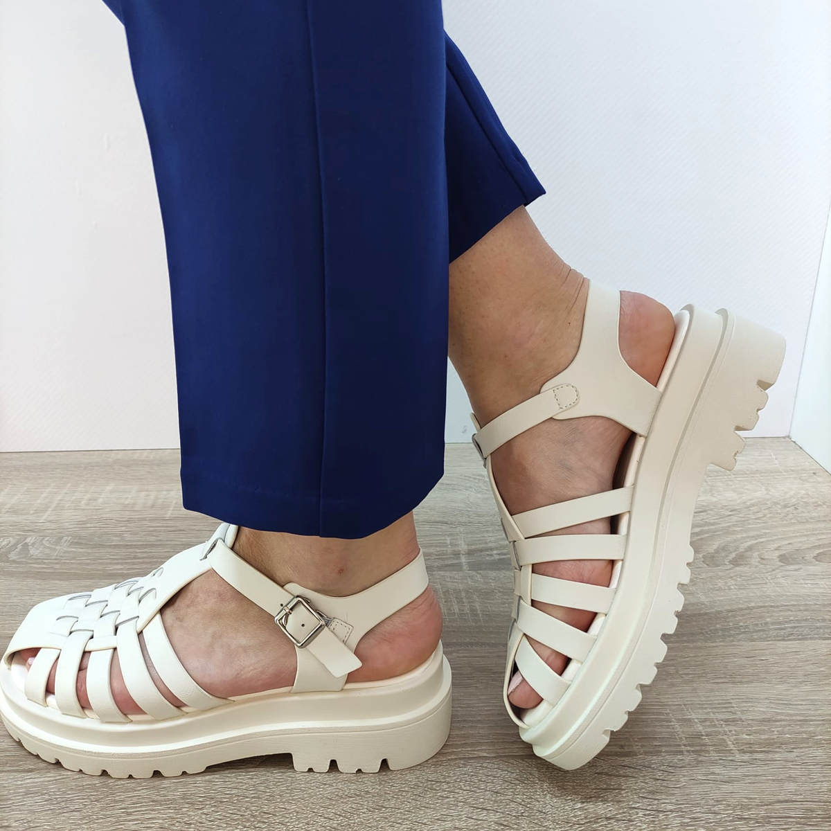 SANDALE CASUAL DAMA FORMAZIONE 31862 CREM - imagine 2