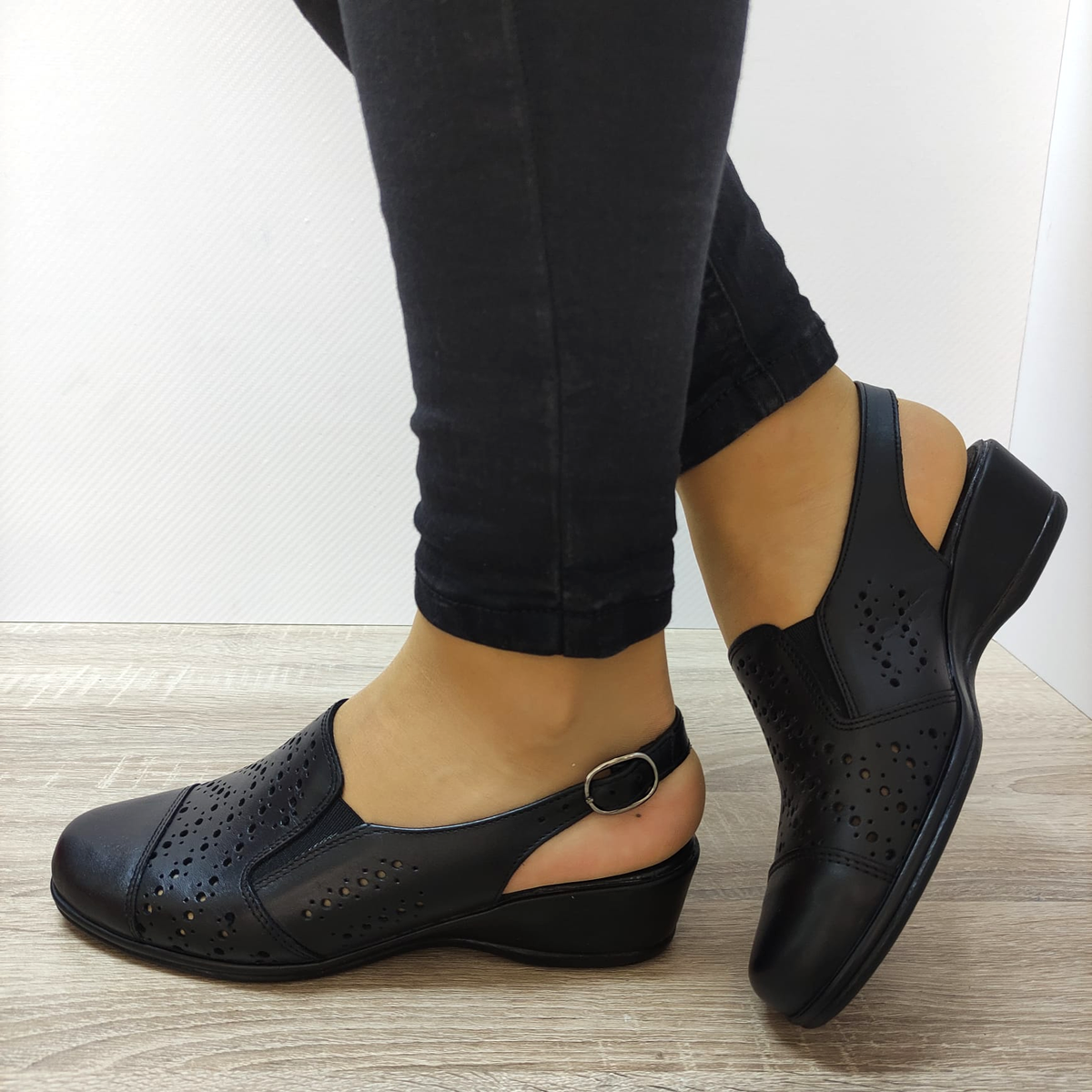 SANDALE CASUAL DAMA NICOLIS 55853 NEGRE - imagine 2