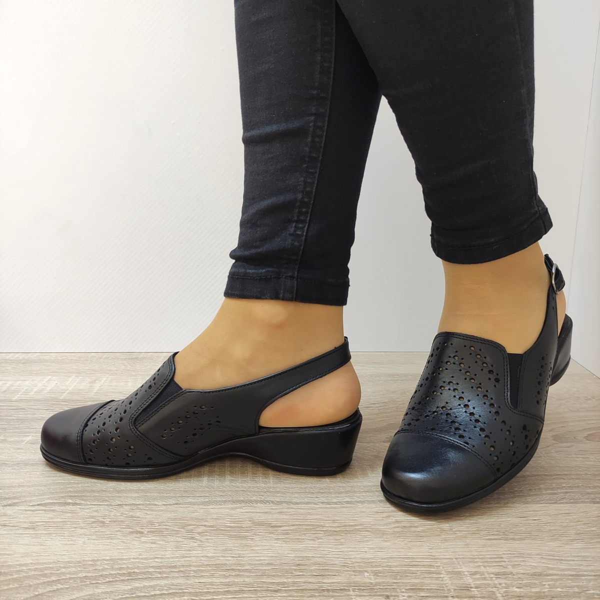 SANDALE CASUAL DAMA NICOLIS 55853 NEGRE - imagine 3
