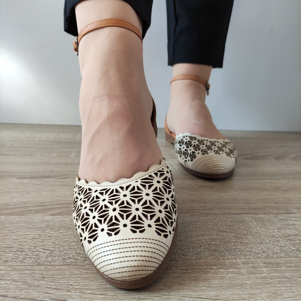 SANDALE DAMA CASUAL CASPIAN 182 BEJ CU CAMEL - imagine 4