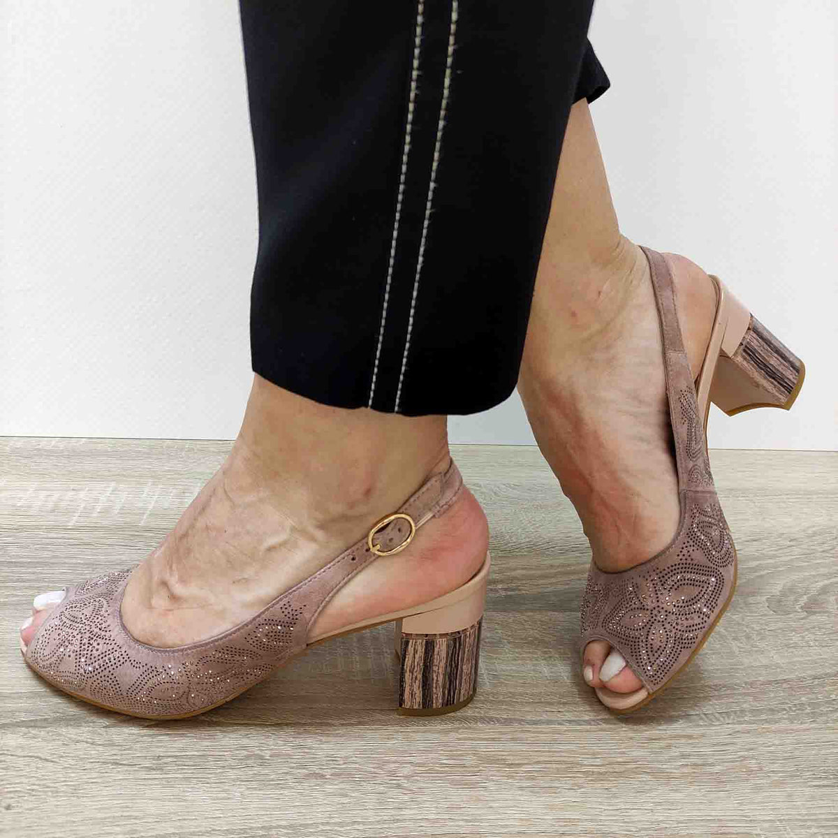 SANDALE ELEGANTE DAMA EPICA 20039A B2-I ROZ NUDE VELUR - imagine 2