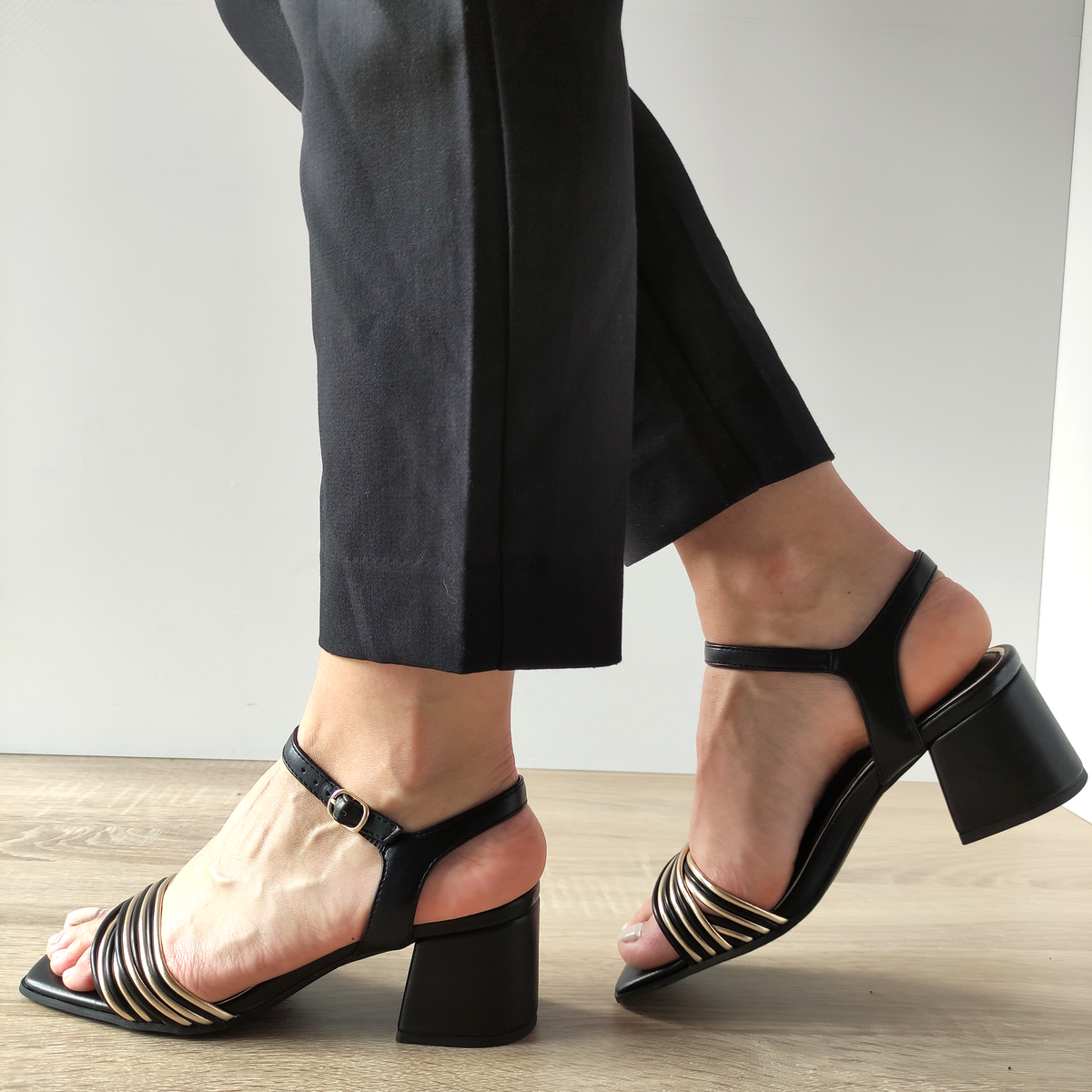 SANDALE ELEGANTE DAMA MARCO TOZZI 28381-42 NEGRE CU AURIU - imagine 3