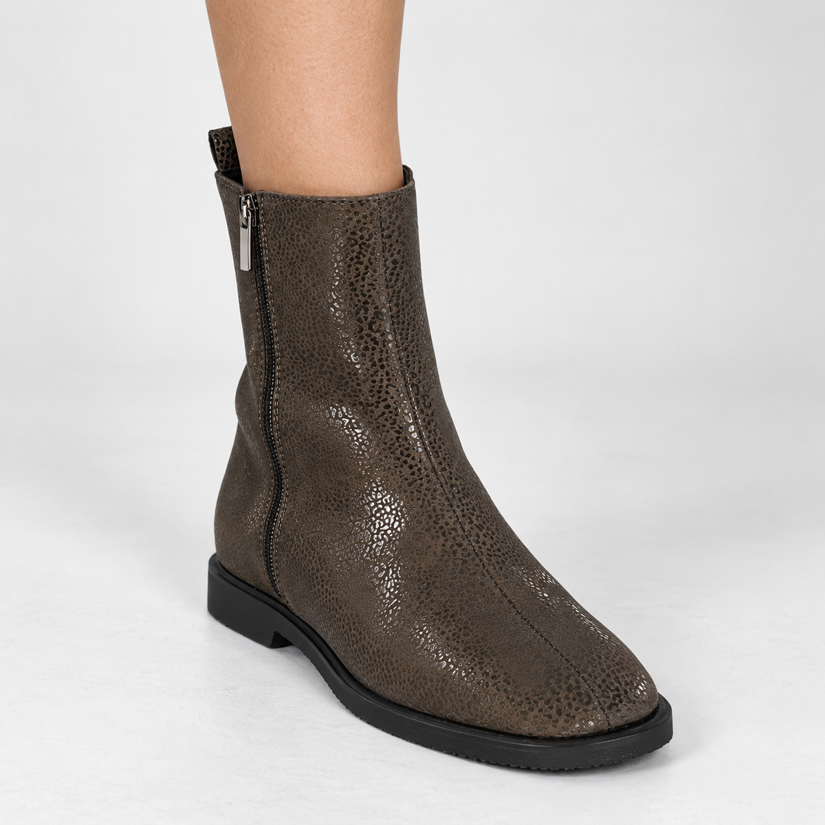 GHETE CASUAL DAMA AGA 02586 3429 Maro animal print
