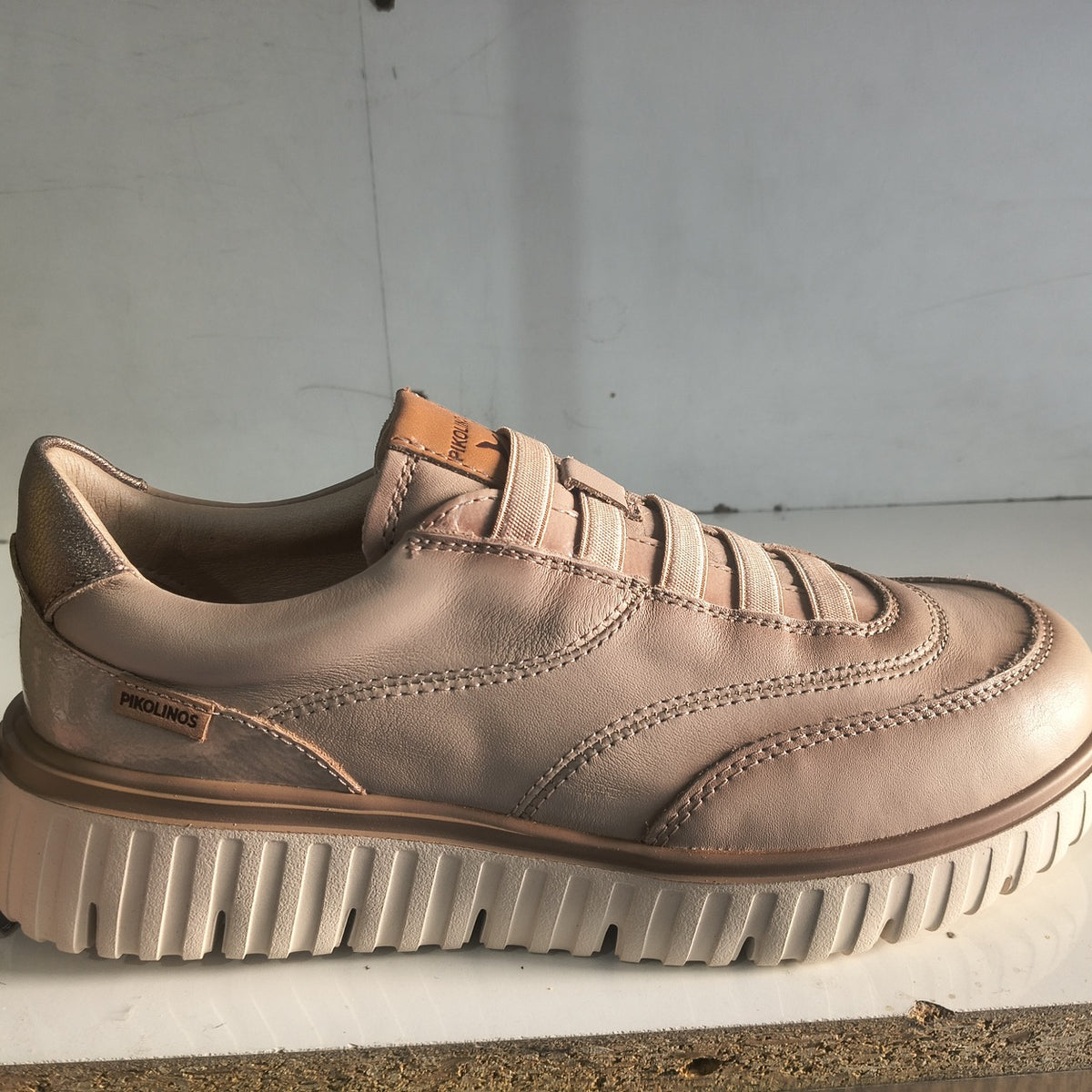 Pantofi Casual Damă Pikolinos W5P-6878C1 Stone - poza receptie