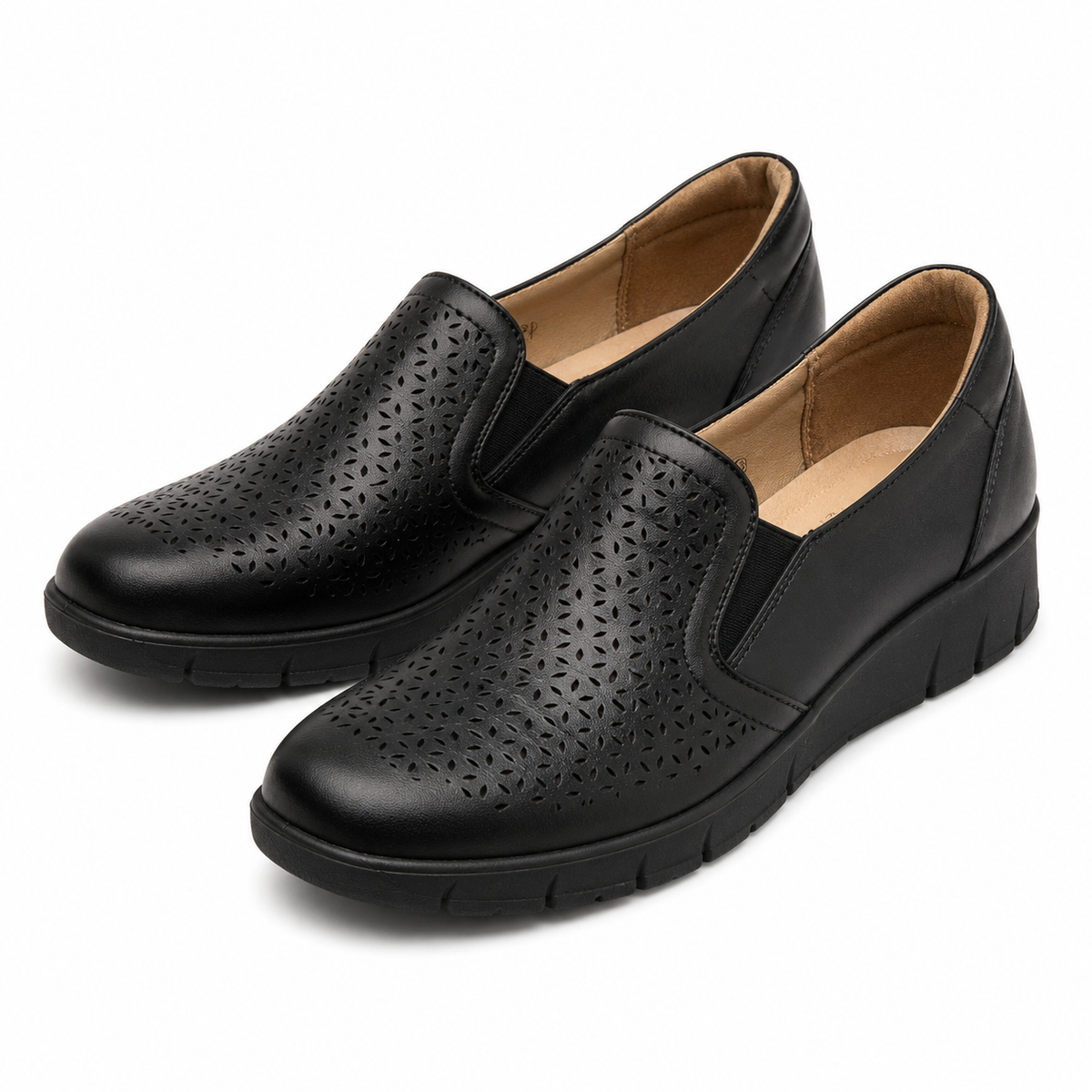 PANTOFI CASUAL PERFORATI DAMA JANA 24665-42 NEGRI