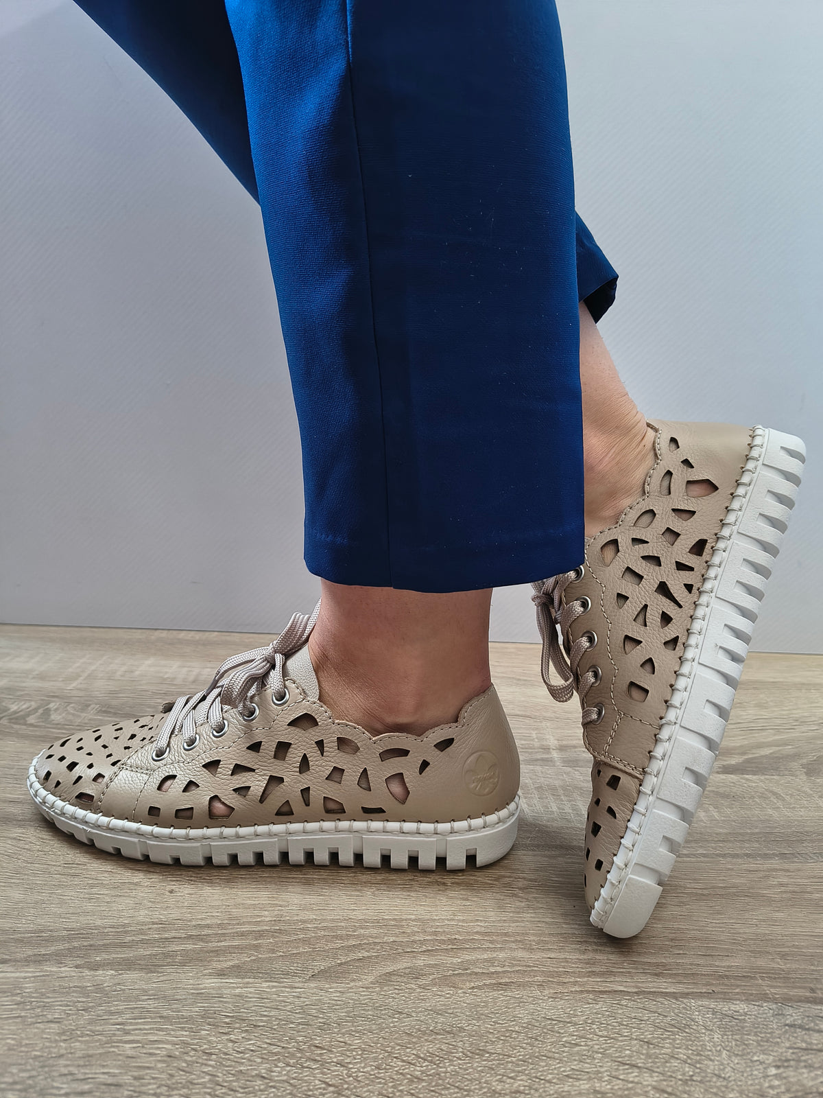 Pantofi Perforati Casual Damă Rieker M2315-60 Bej - Piele Naturală - vedere 2