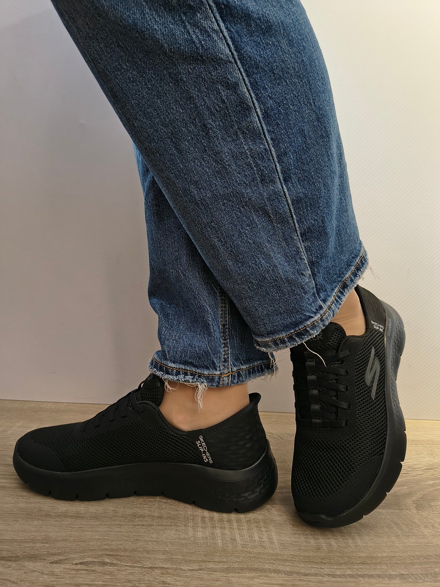 Pantofi Sport Damă Skechers 124836 Bbk Negru - Textil