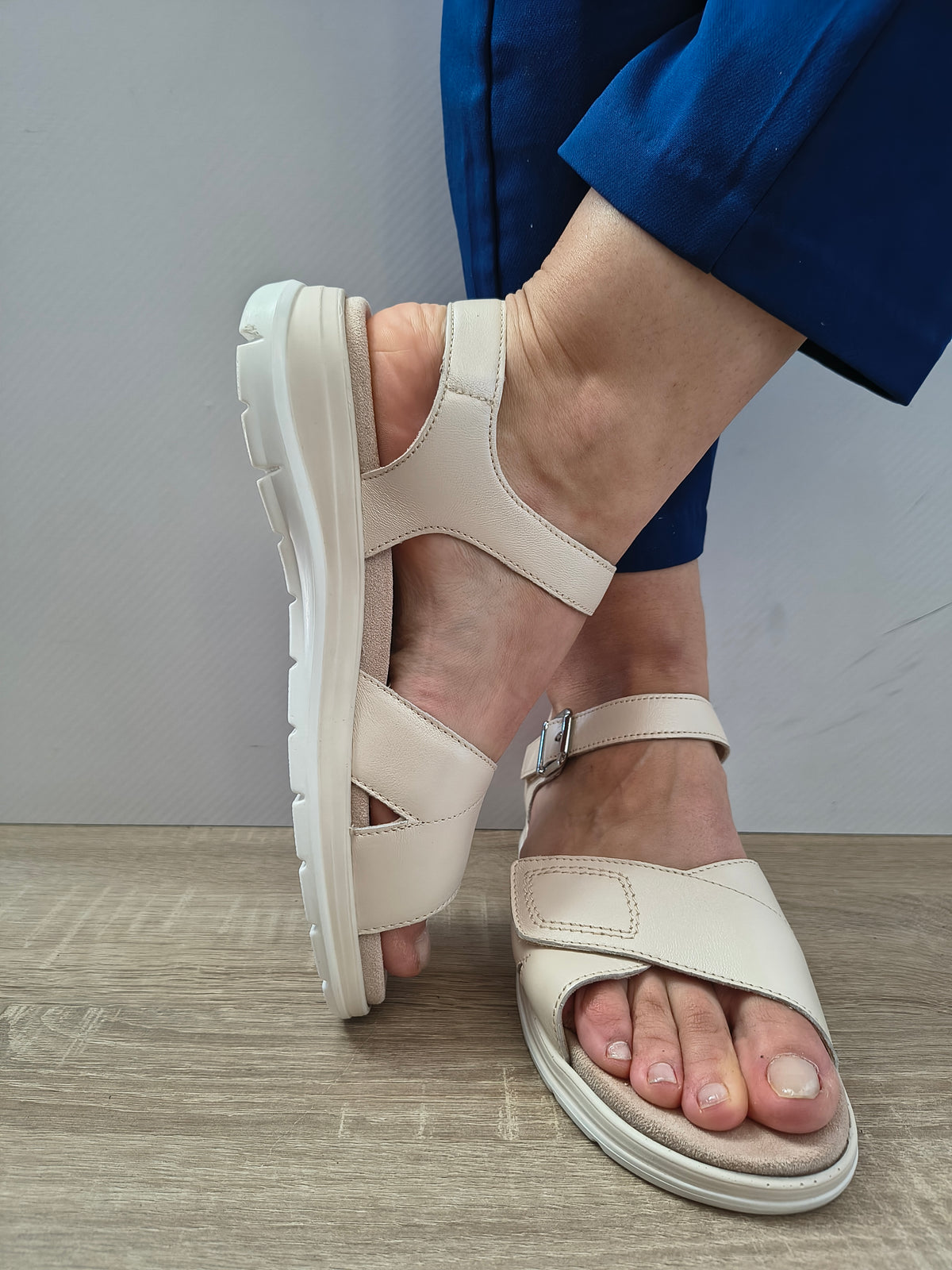Sandale Casual Damă Caprice 28761-46 140 Crem Perlat - Piele Naturală - vedere 4