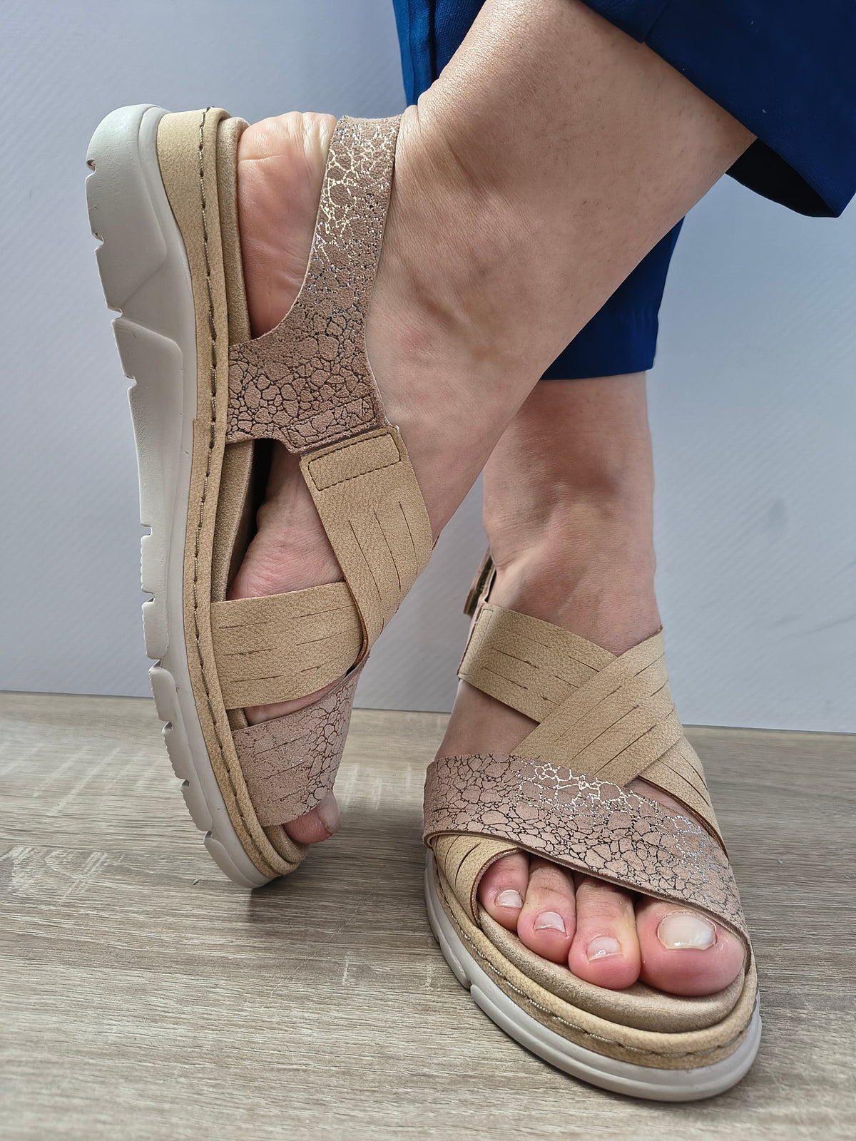 Sandale Casual Damă Suave 12538VT Bej Nubuck + Cappuccino - vedere 4