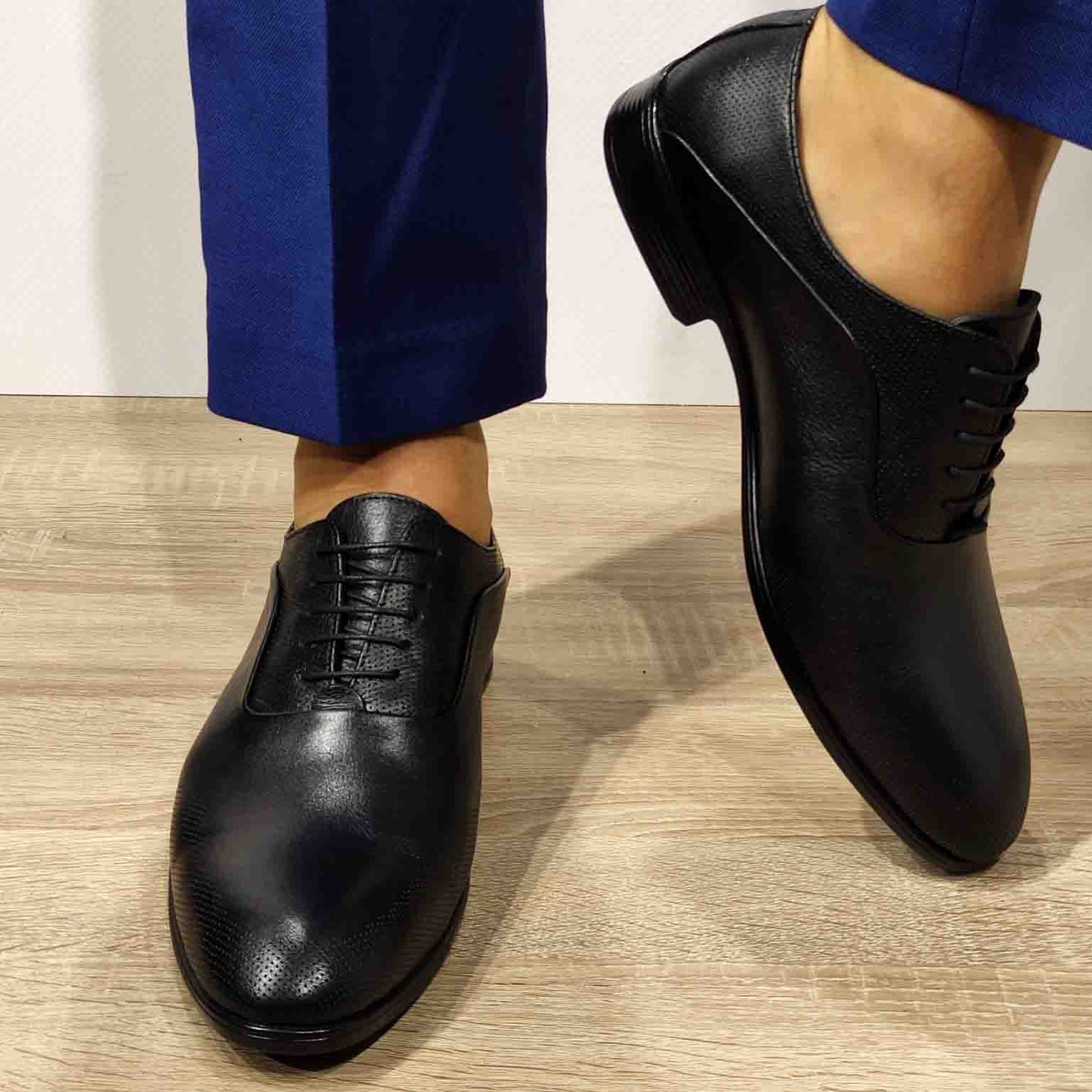 PANTOFI ELEGANTI BARBATI DOGATI 323 NEGRI