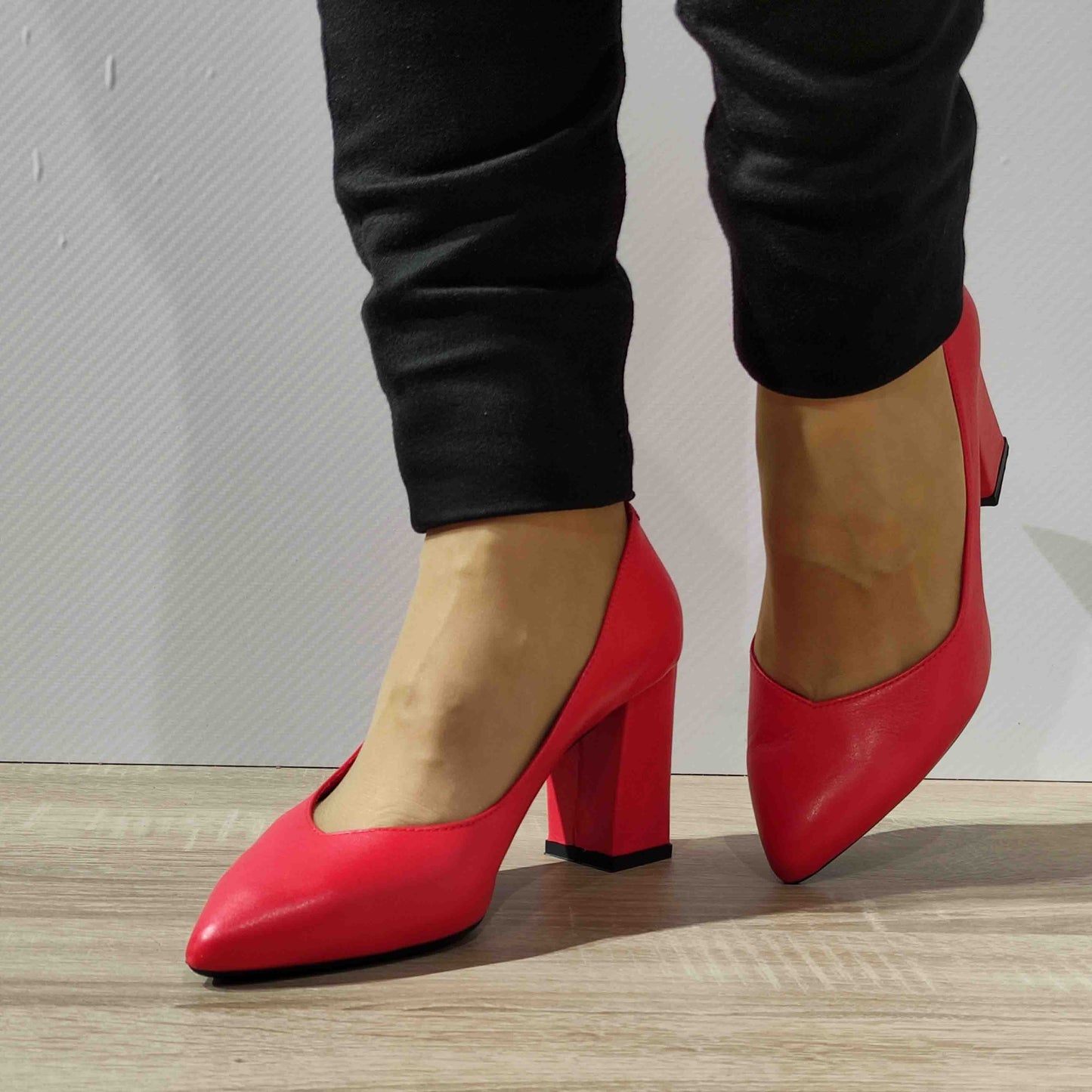 PANTOFI ELEGANTI DAMA ANNA VIOTTI D34-24171 ROSII