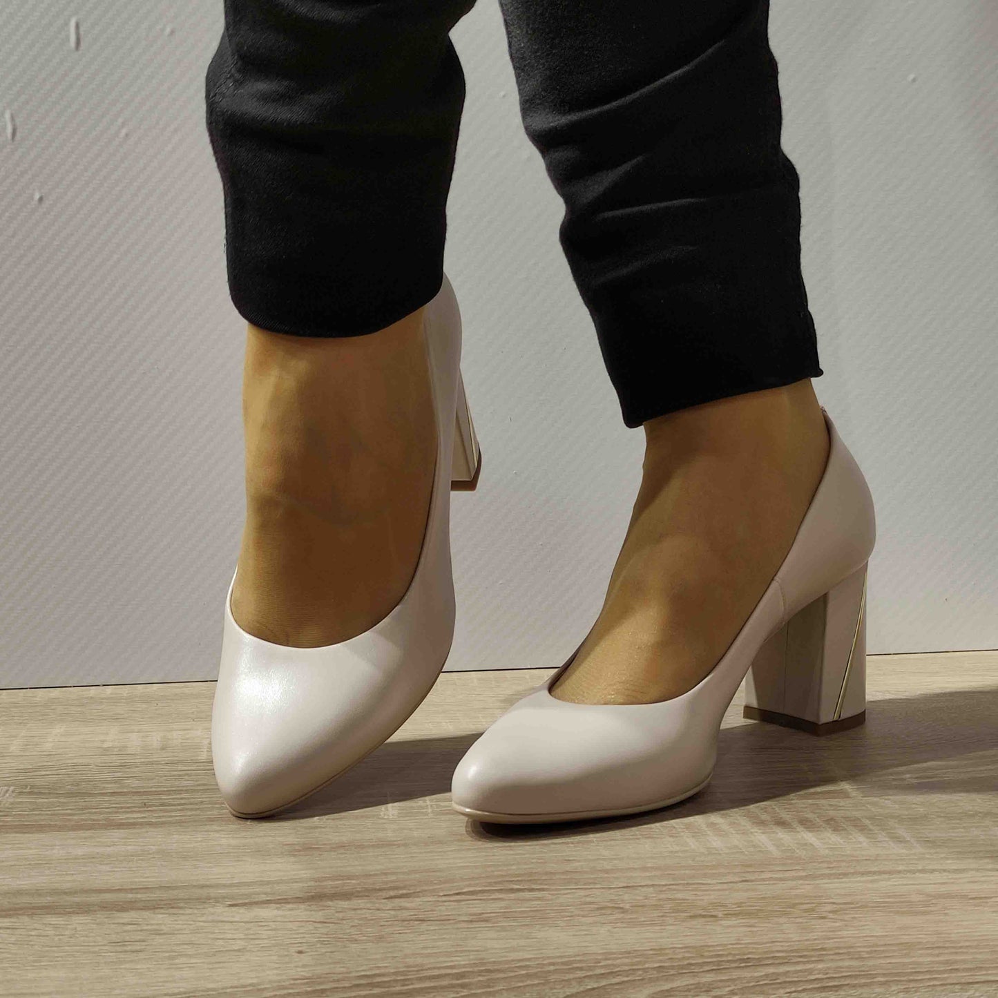 PANTOFI ELEGANTI DAMA SALA 20169 1459 NUDE