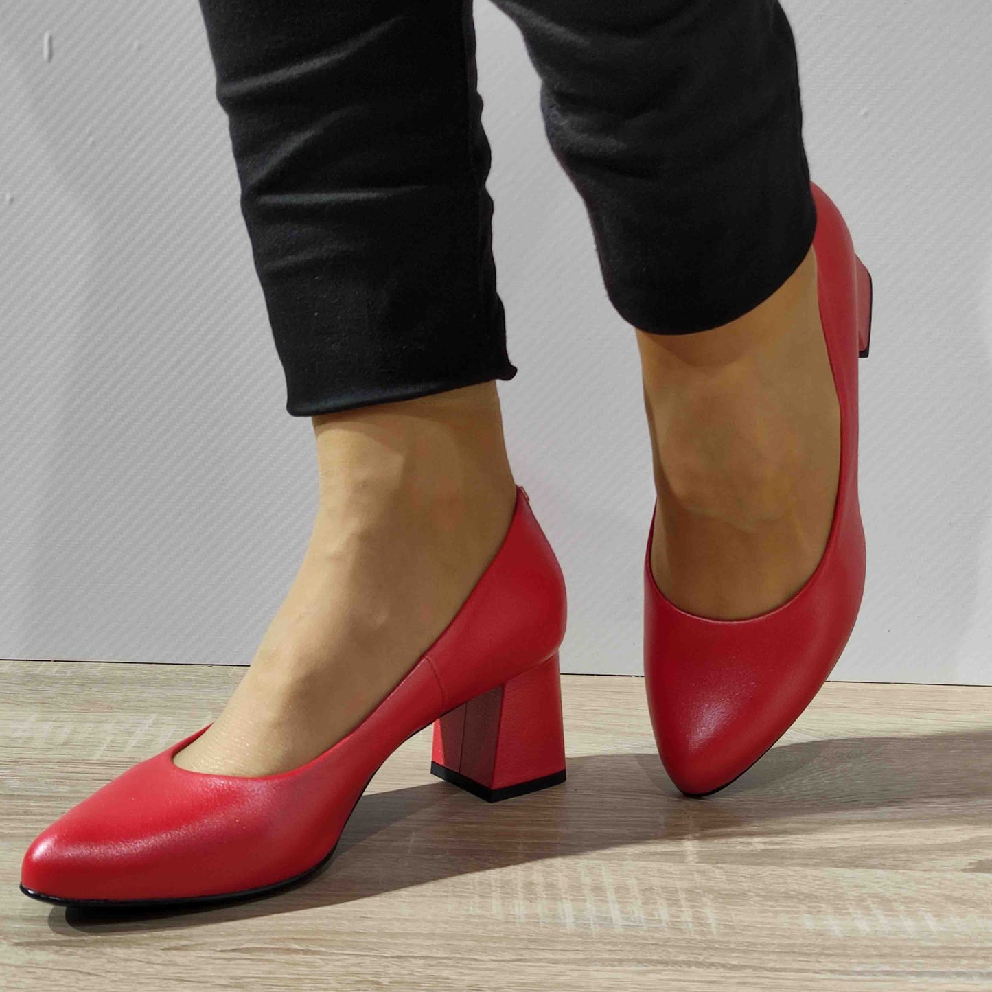 PANTOFI ELEGANTI DAMA SALA 9932 1856 ROSII