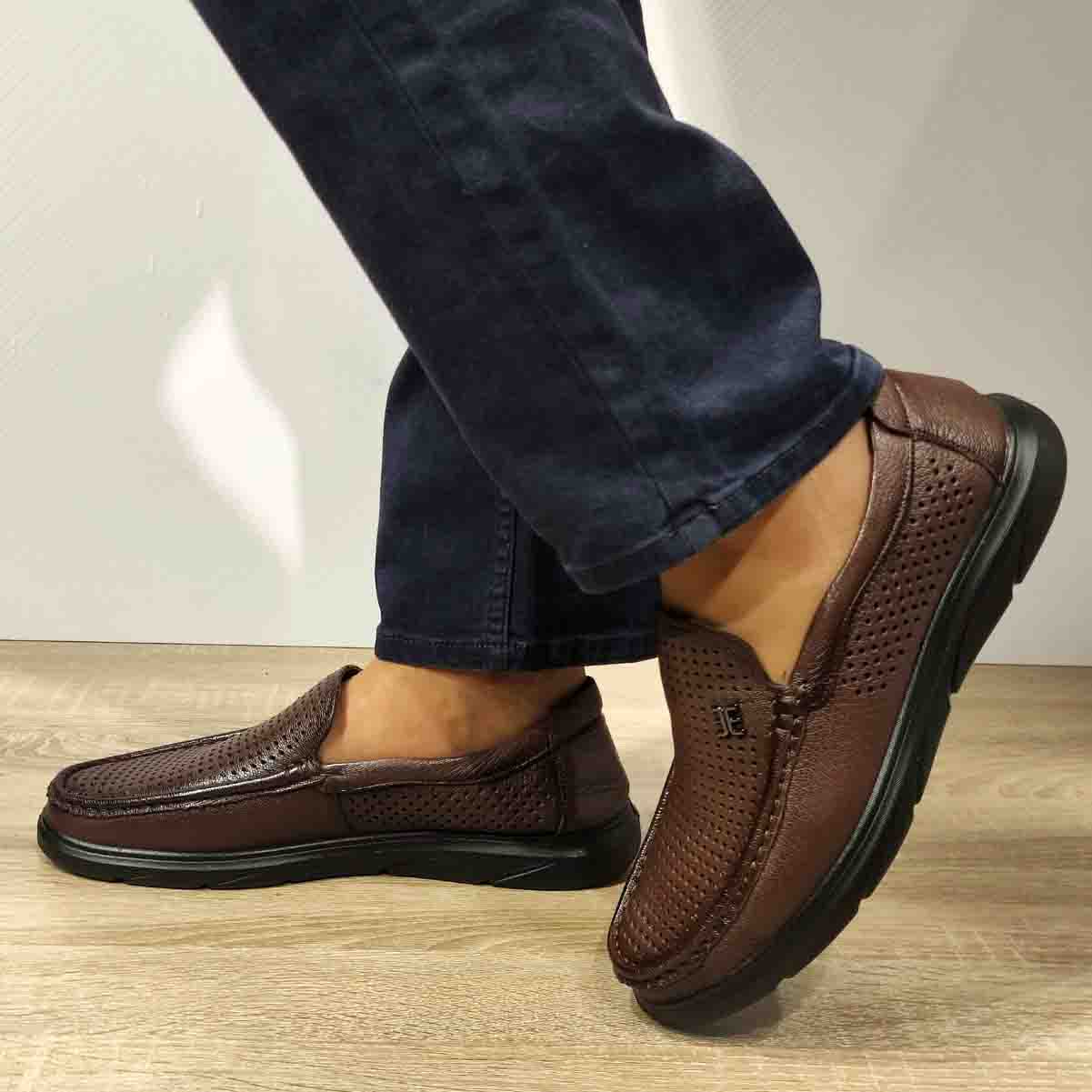 PANTOFI PERFORATI BARBATI MELS 93701 COFFEE