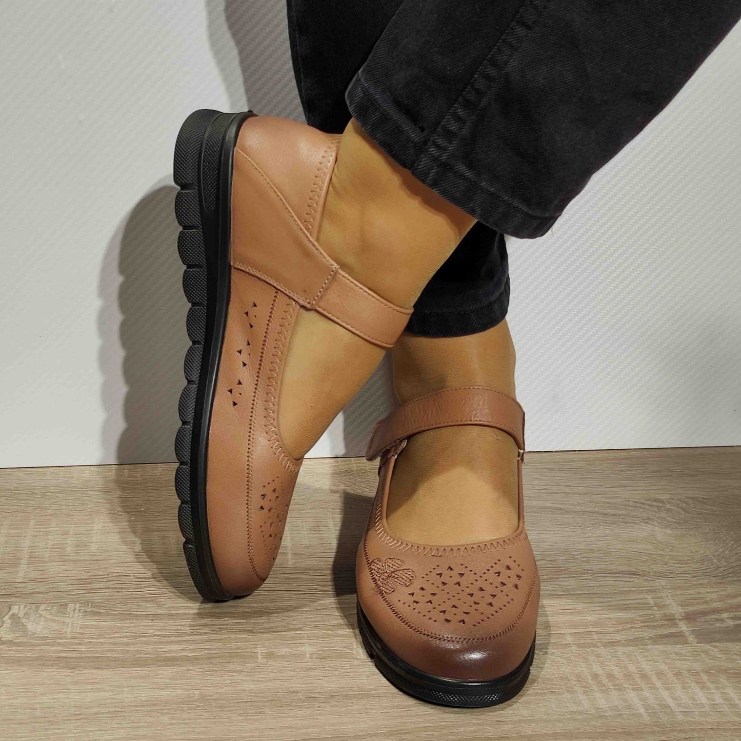 PANTOFI PERFORATI CASUAL DAMA FORMAZIONE 220710 APRICOT