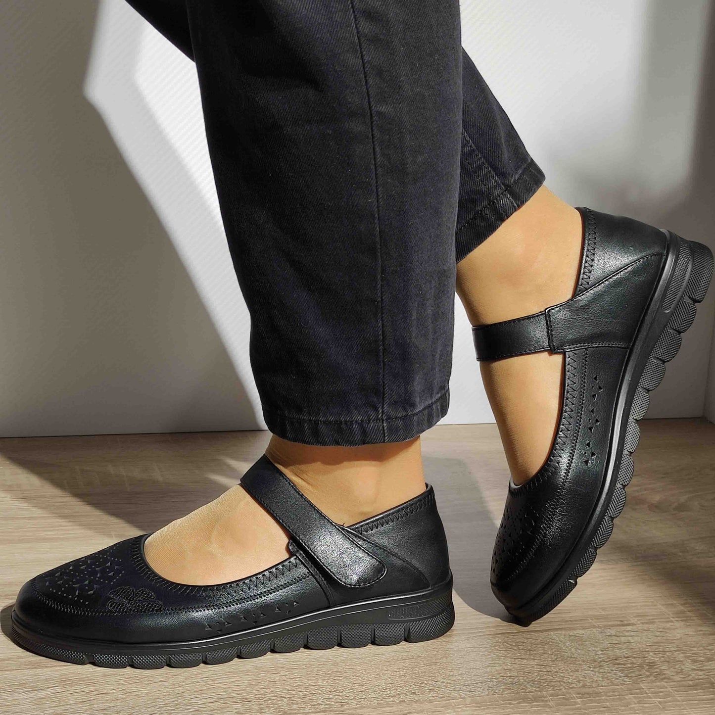 PANTOFI PERFORATI CASUAL DAMA FORMAZIONE 220710 NEGRI