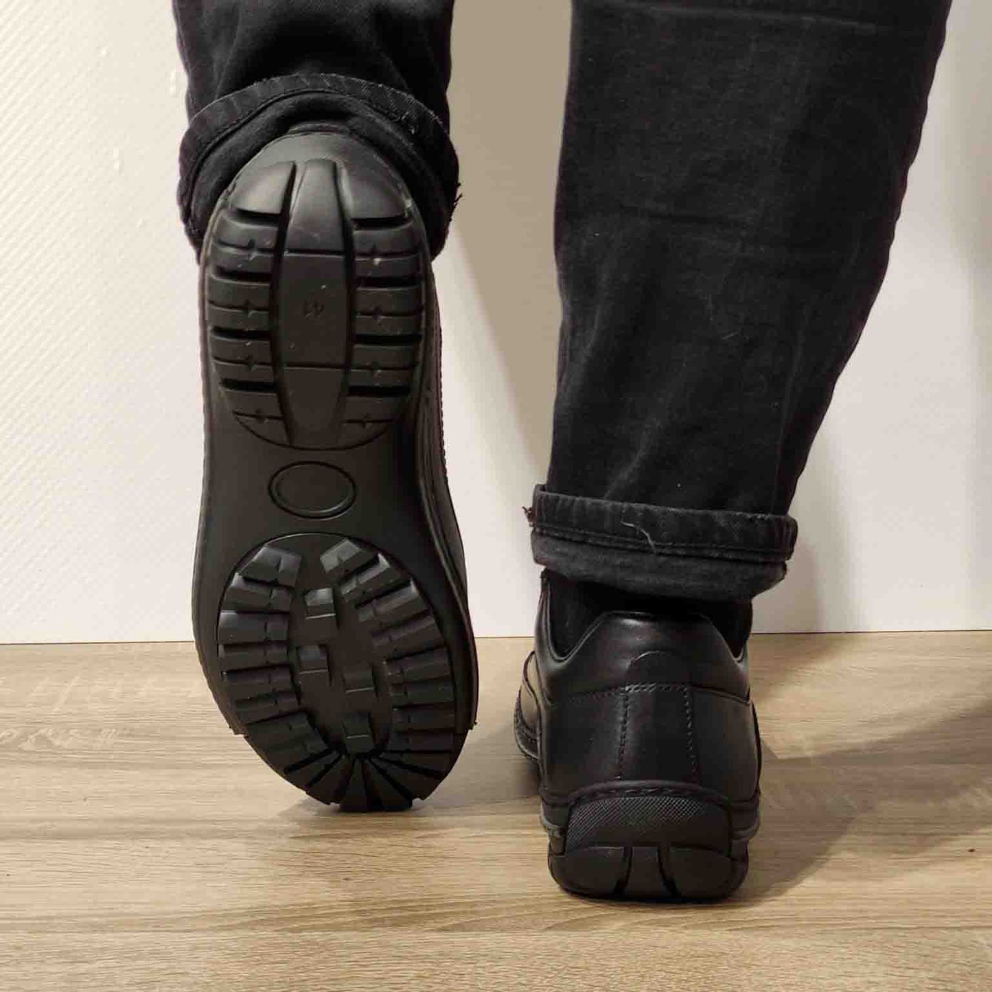 PANTOFI SPORT BARBATI GORETTI GR1154-4784