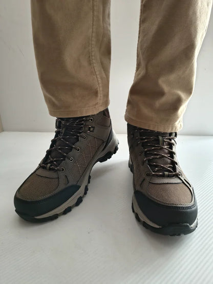 GHETE CASUAL BARBATI SKECHERS 204477 CHOC