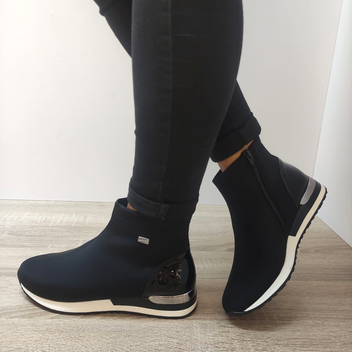 GHETE CASUAL DAMA REMONTE R2571-02 NEGRE - imagine 2