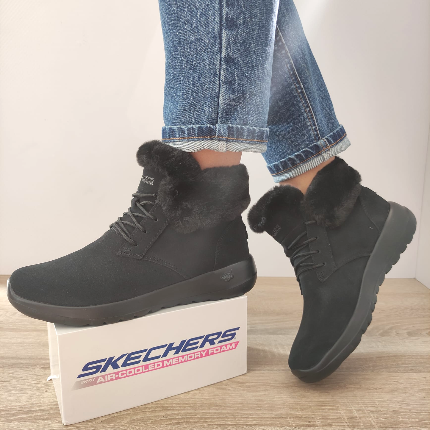 GHETE CASUAL DAMĂ SKECHERS 15506