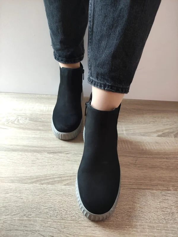 GHETE CASUAL DAMA TAMARIS 85405-45 002 NEGRE NUBUCK - imagine 4