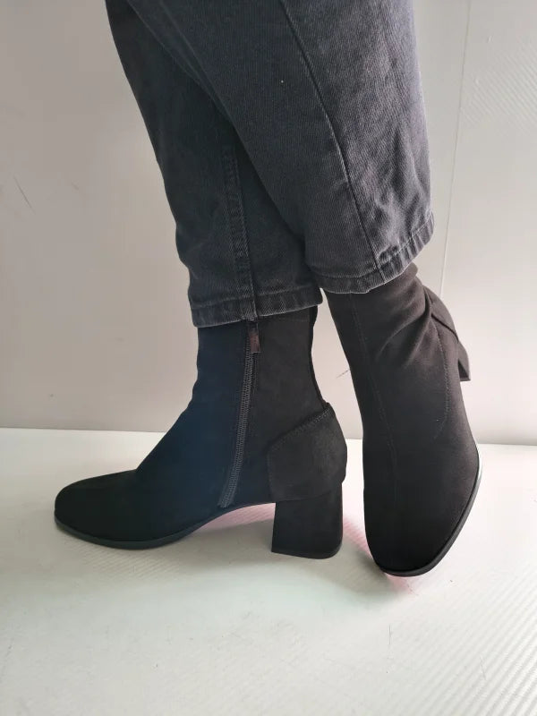 GHETE ELEGANTE DAMA TAMARIS 85308-45 001 NEGRE VELUR - imagine 5
