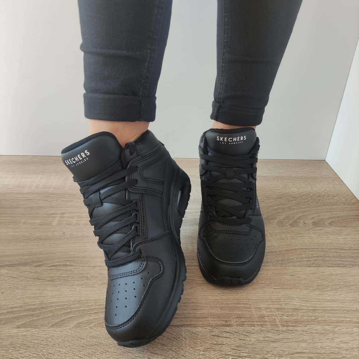 GHETE SPORT ADOLESCENTI ( DAMA / BARBATI ) SKECHERS 177099 NEGRE - imagine 5