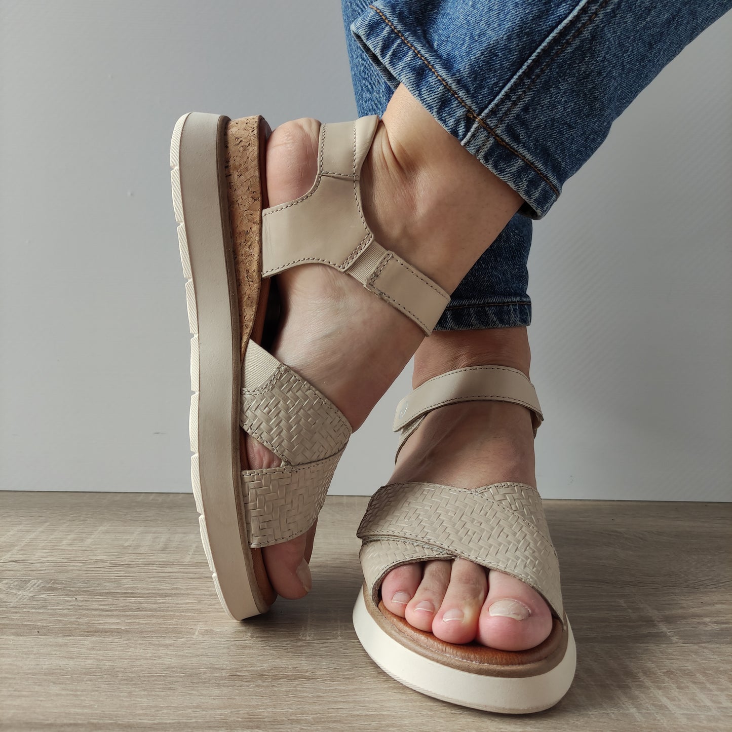 SANDALE CASUAL DAMA TAMARIS 88715-42 BEJ