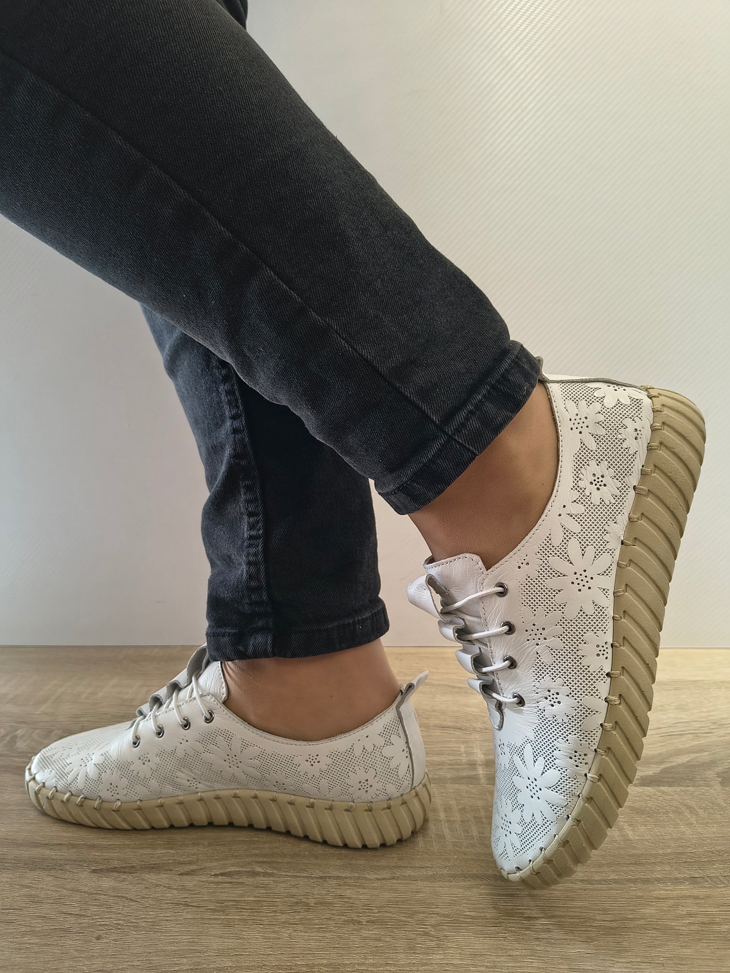 PANTOFI CASUAL DAMA BIO FLEX 023 BB-5329 ALB
