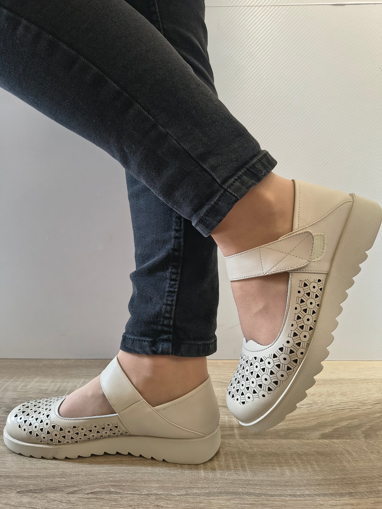 PANTOFI CASUAL DAMA FORMAZIONE 80-27 CREM