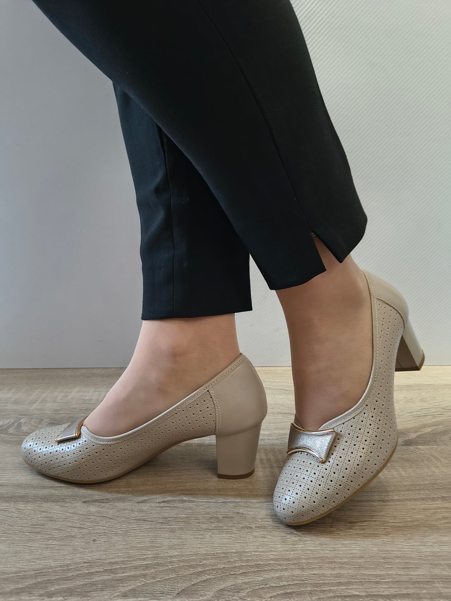 PANTOFI ELEGANTI DAMA GALANT 4068 BEJ 2004/7878
