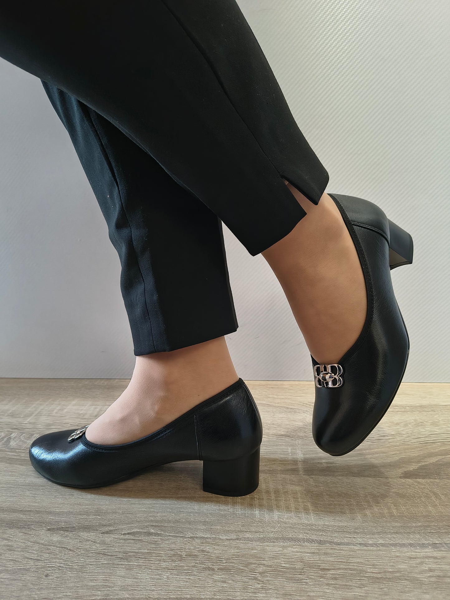 PANTOFI ELEGANTI DAMA GALANT 3075 1 NEGRU B
