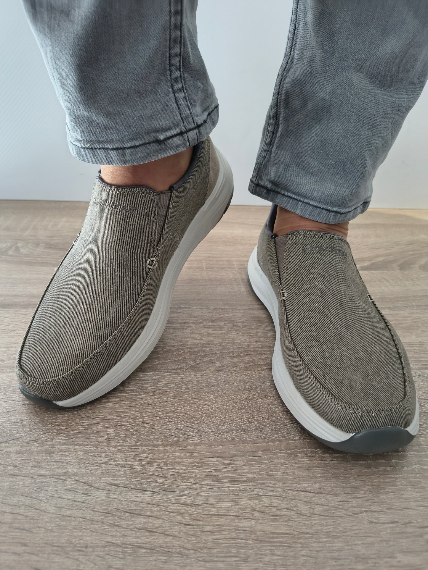 PANTOFI CASUAL BARBATI SKECHERS 205356 TPE TAUPE