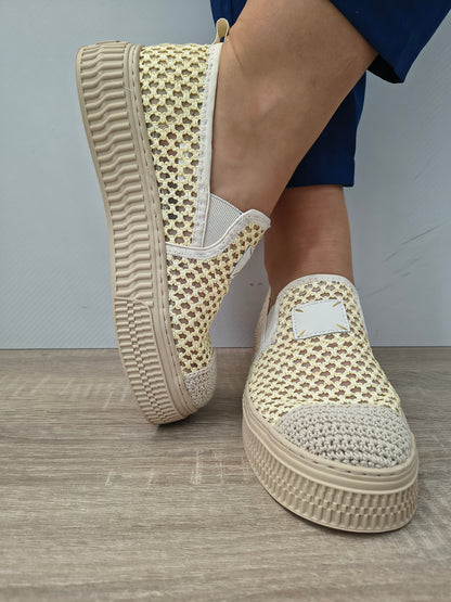 PANTOFI PERFORATI DAMA FORMAZIONE 25309-1 CREM