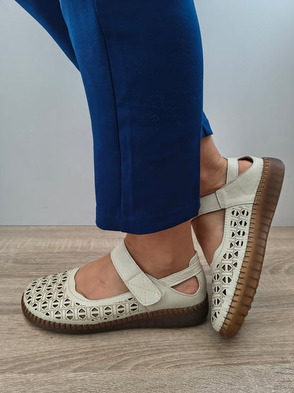 PANTOFI PERFORATI DAMA FORMAZIONE S9686 CREM