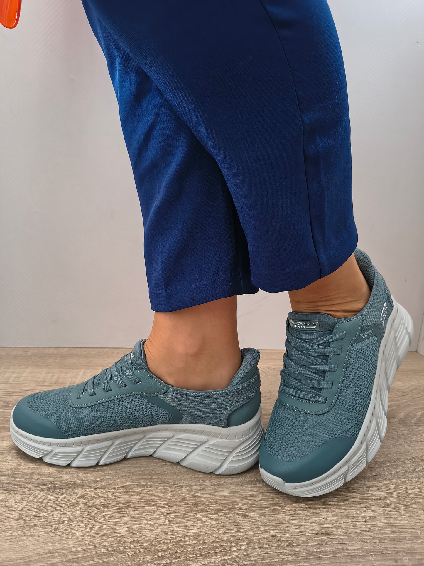 PANTOFI SPORT DAMA SKECHERS 117391 SLT ALBASTRU ARDEZIE
