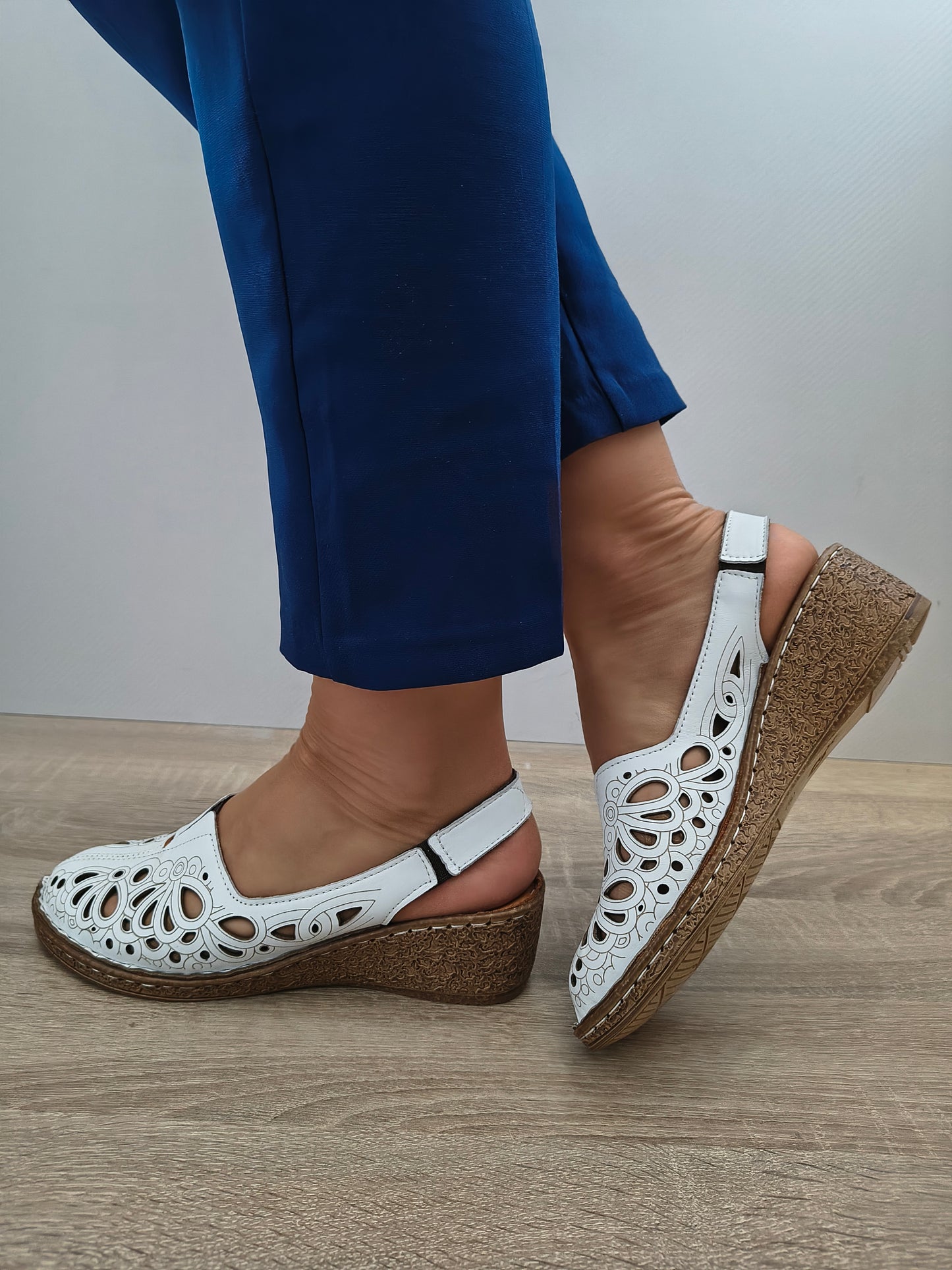 SANDALE CASUAL DAMA DOGATI 015 3040-1 ALB