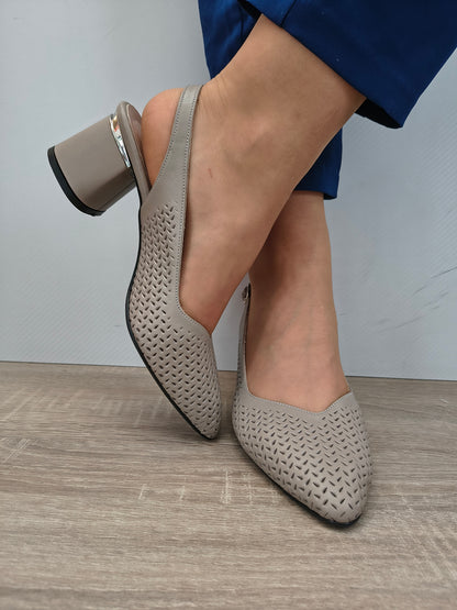 PANTOFI DECUPATI DAMA DOGATI 049 1615 GREJ