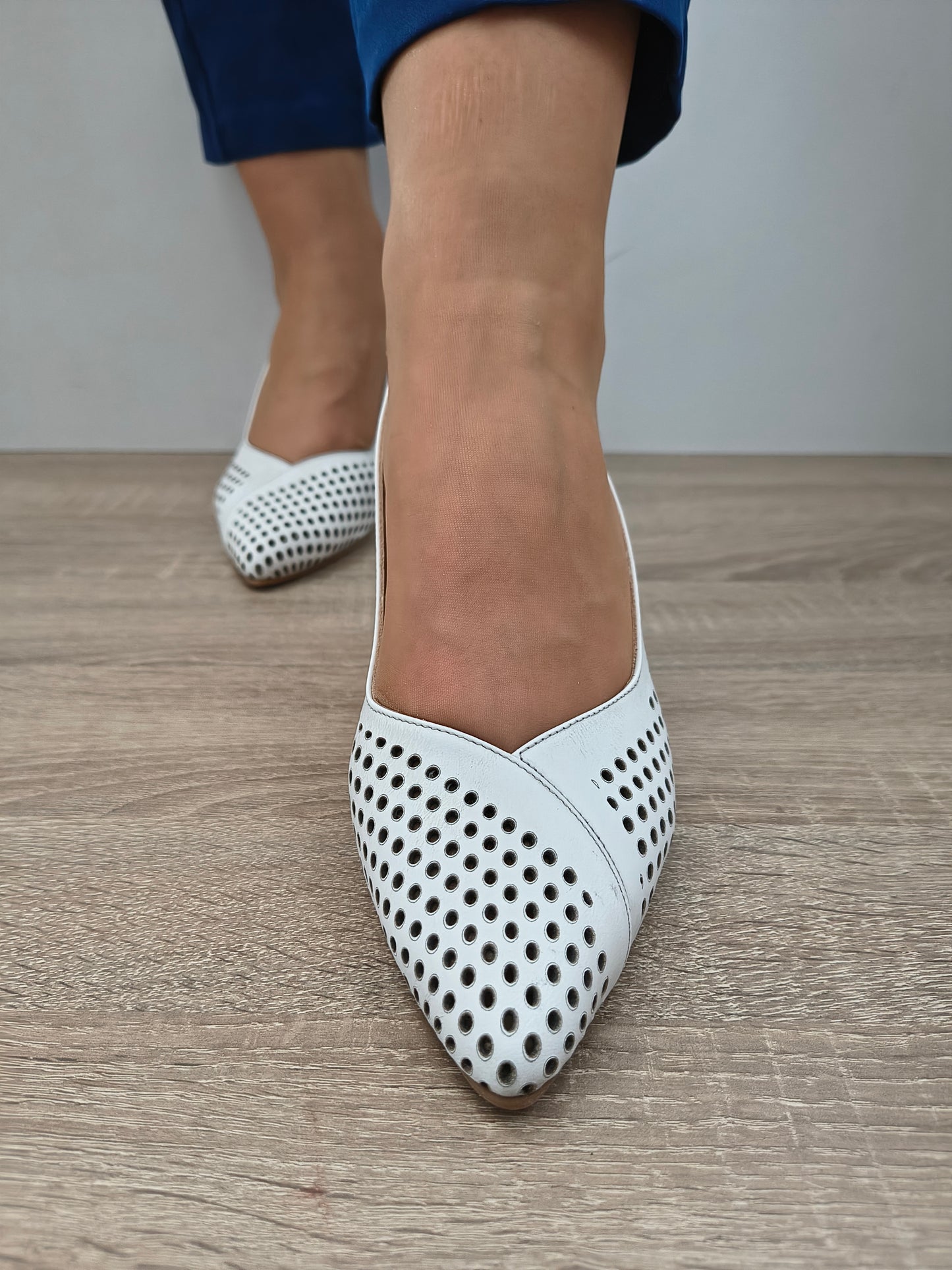 SANDALE ELEGANTE DAMA DOGATI 050 991 ALB