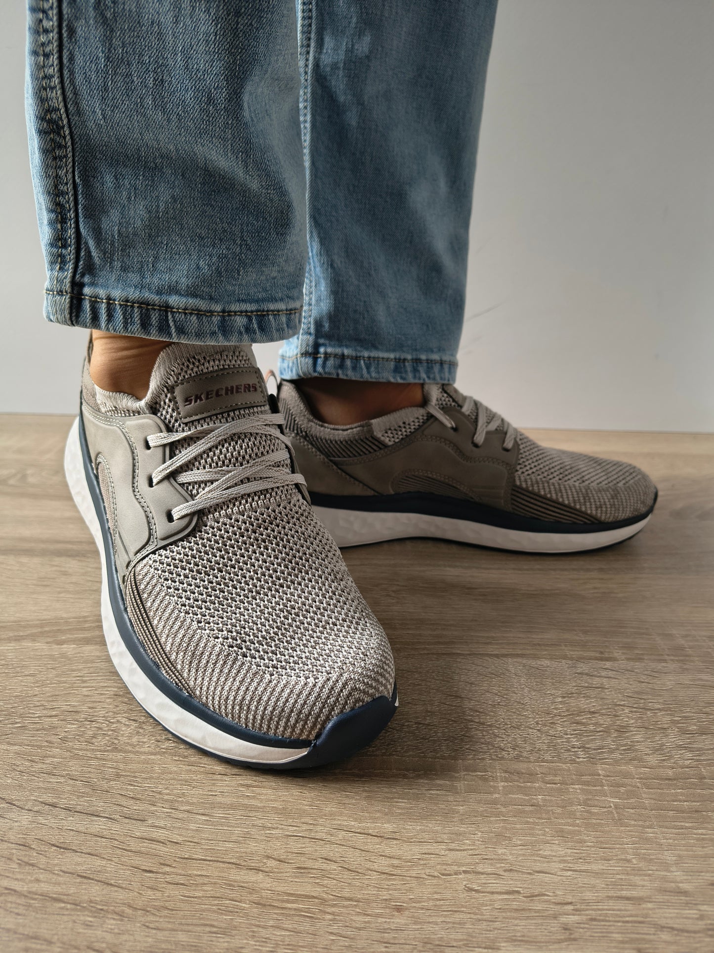 PANTOFI SPORT BARBATI SKECHERS 210986 TPMT BEJ TAUPE