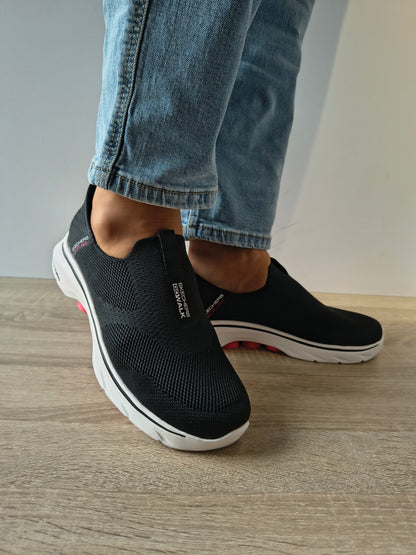 PANTOFI SPORT BARBATI SKECHERS 216641 BKW NEGRU